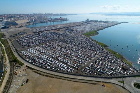 Santander, puerto español mejor valorado por las empresas automovilísticas por quinto año consecutivo. 