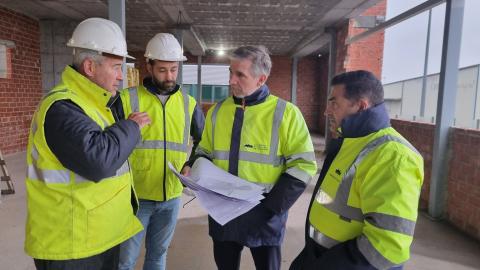 Visita a las obras del edificio de la policía portuaria