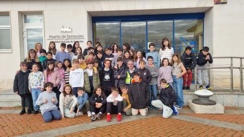 Visita al Puerto del Colegio Menéndez Pelayo