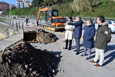 Visita a las obras de inicio del paseo marítimo Gamazo-Los Peligros.