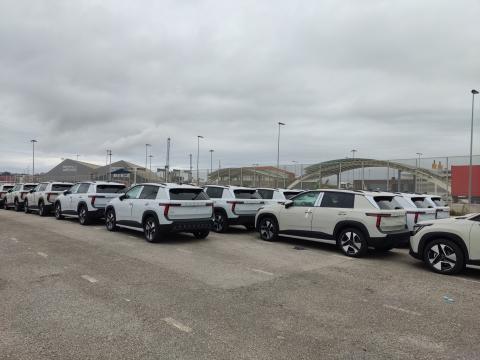 Škoda Epiq en el puerto de Santander
