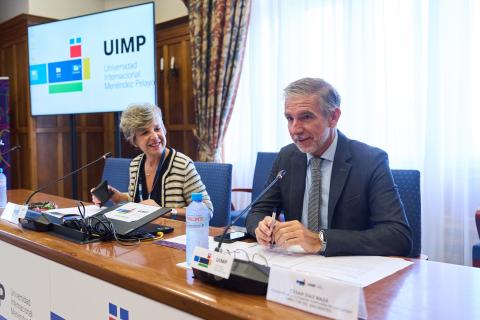De izq. a dcha: Urrea y Díaz durante la inauguración del Encuentro